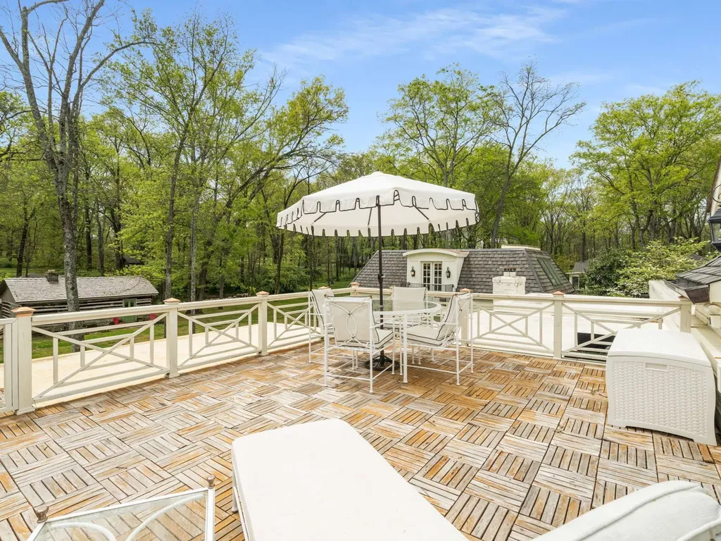 305 Davidson Road Nashville TN 37205