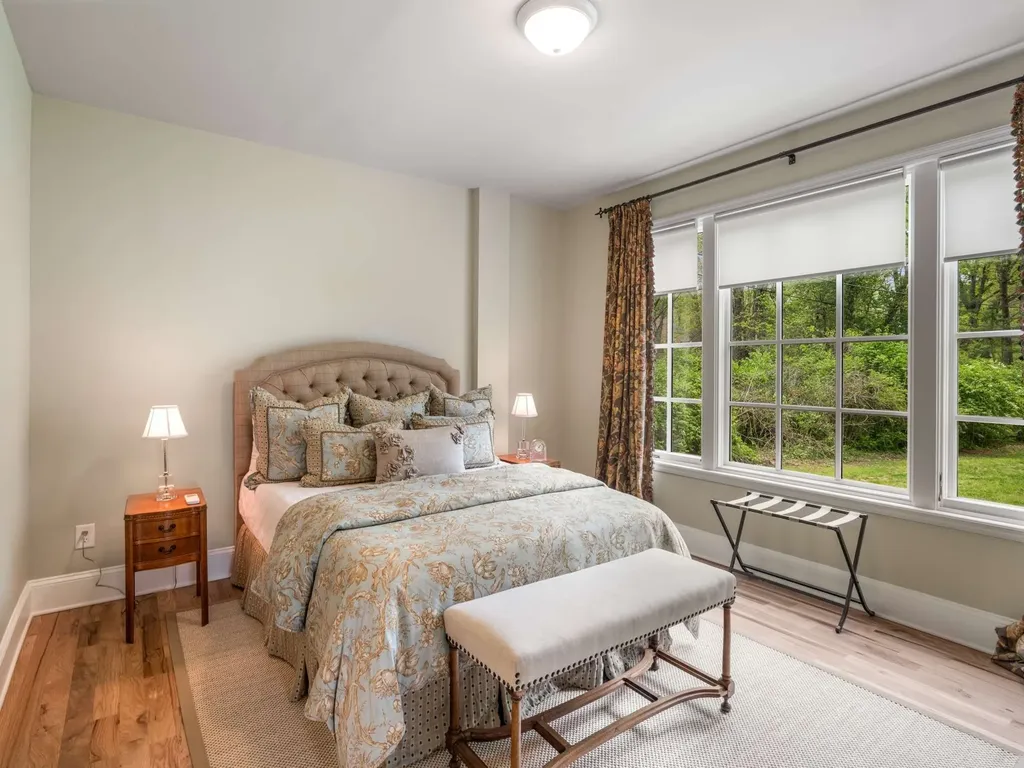 305 Davidson Road Nashville TN 37205