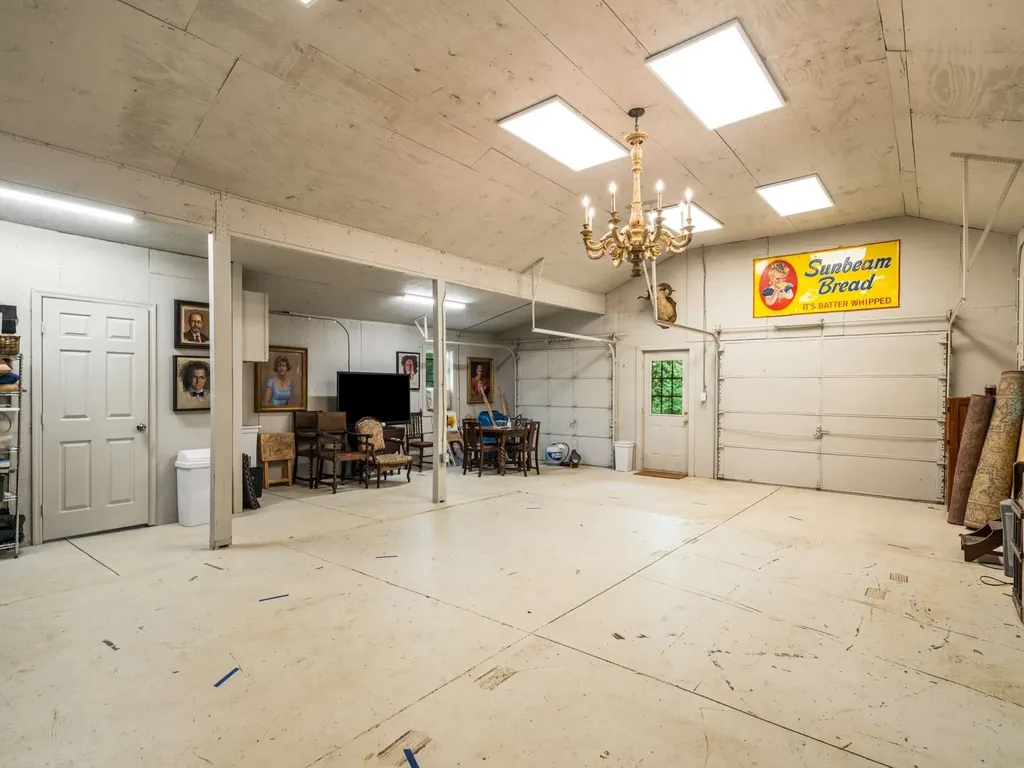 305 Davidson Road Nashville TN 37205