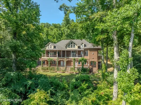 431 Thomas Loop Road Sevierville TN 37876