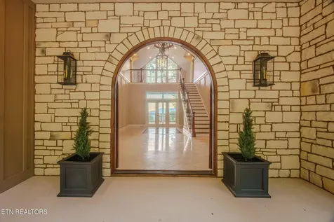 431 Thomas Loop Road Sevierville TN 37876