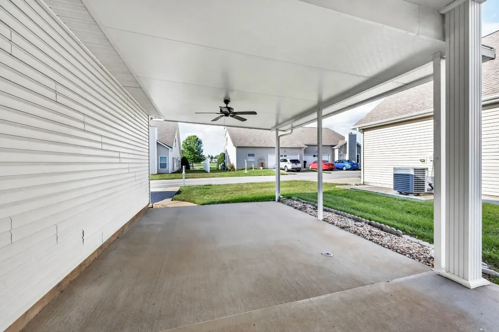 184 Whitman Alley Clarksville TN 37043
