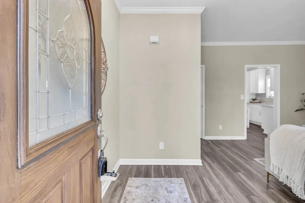 184 Whitman Alley Clarksville TN 37043