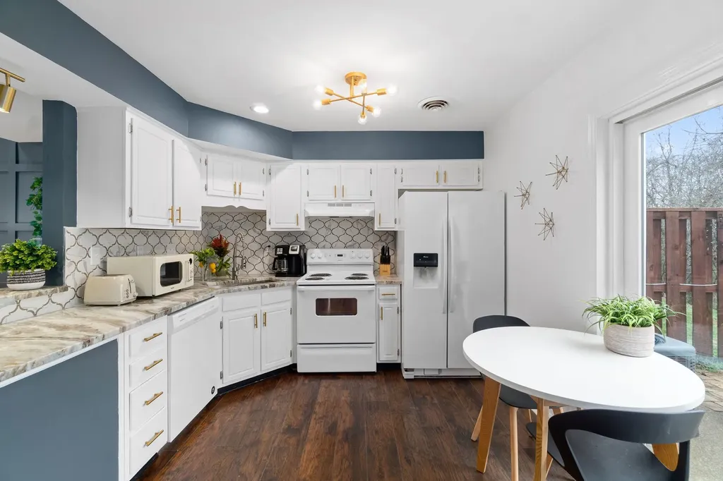 104 Carriage Place Clarksville TN 37042