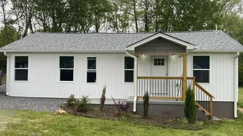 3329 Center Street Chattanooga TN 37419