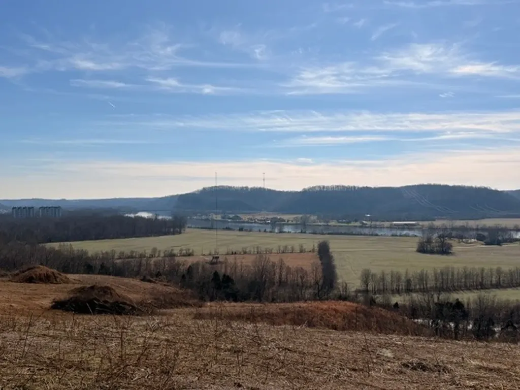 2 Hwy 12 N Ashland City TN 37015