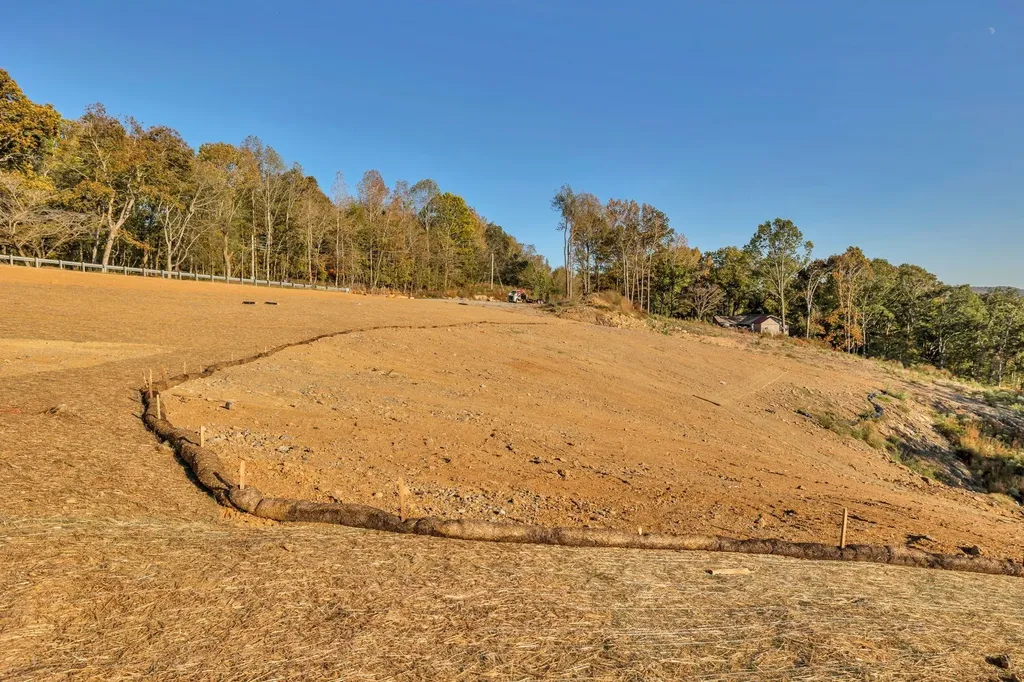 4 Hwy 12 N Ashland City TN 37015