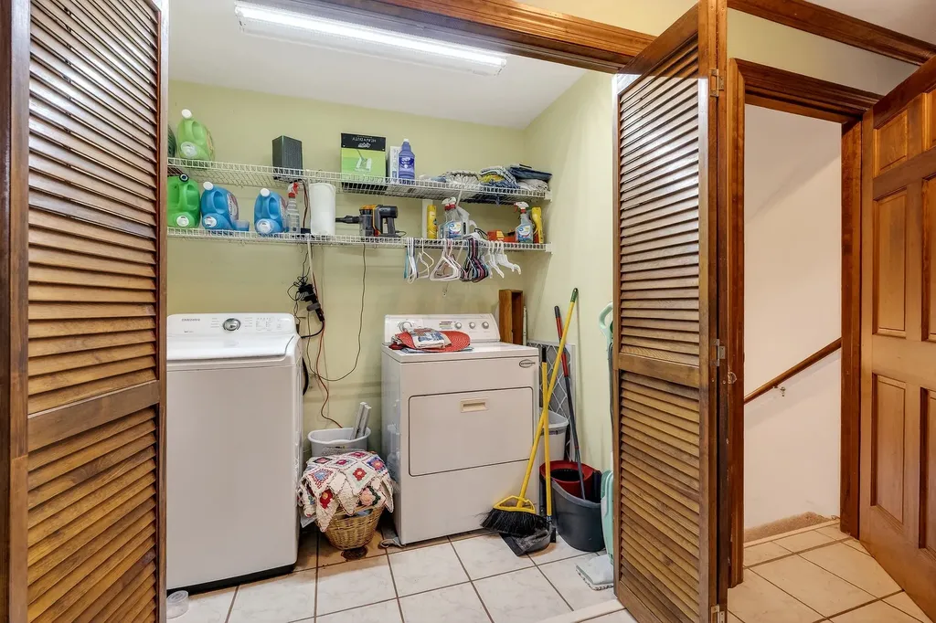 9334 Short Mountain Road Smithville TN 37166