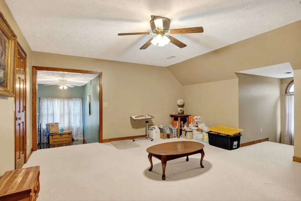9334 Short Mountain Road Smithville TN 37166