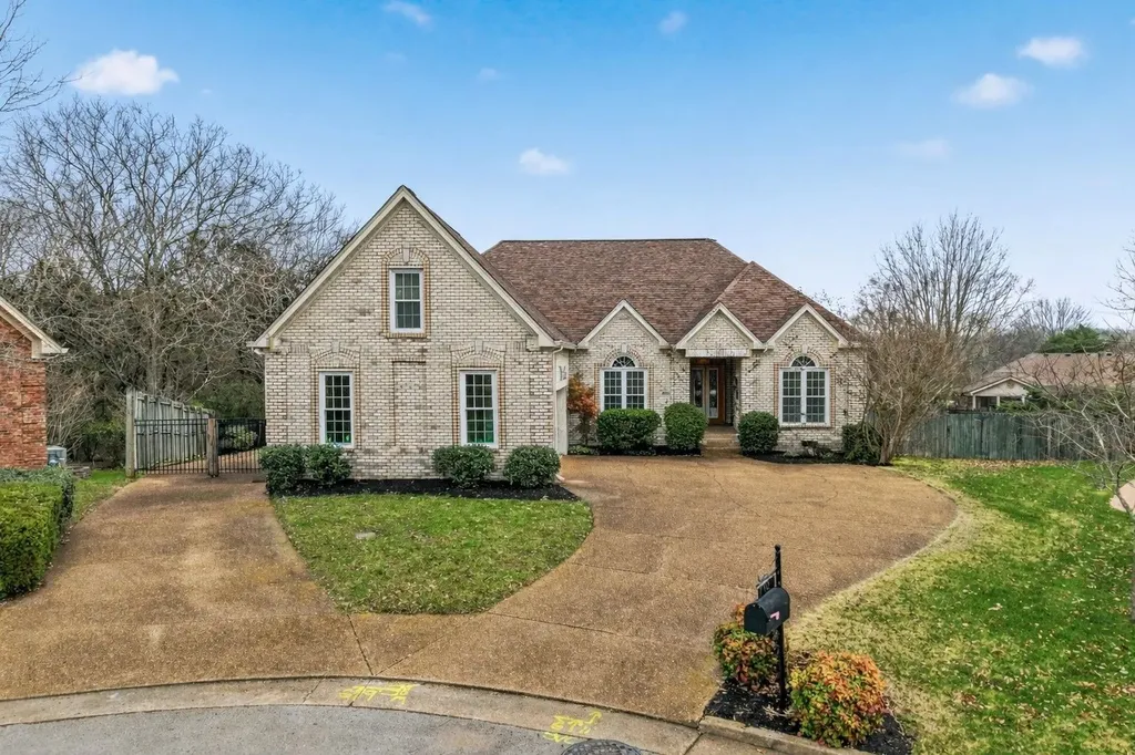 132 Windchase Run Hermitage TN 37076