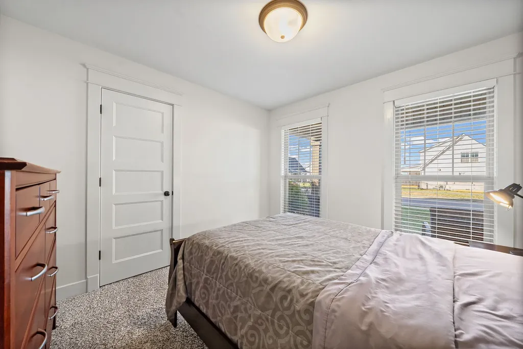 352 Lowline Drive Clarksville TN 37043