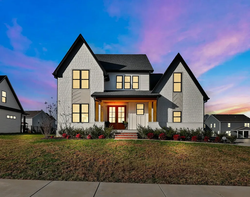 867 Shady Bluff Trail Clarksville TN 37043