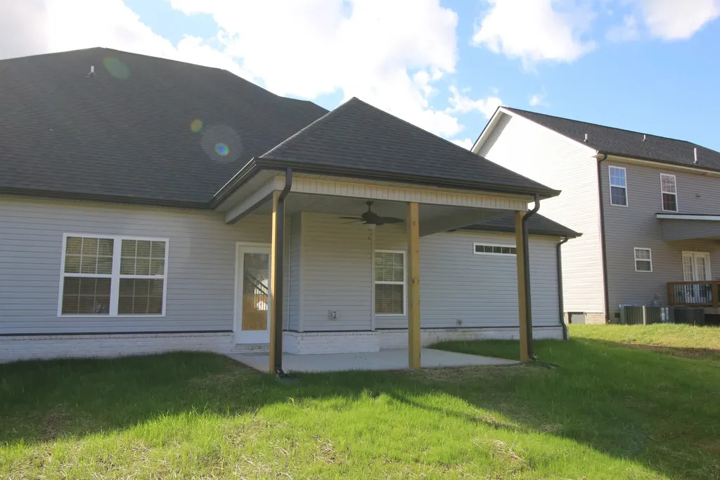 63 Wofford Estates Clarksville TN 37040