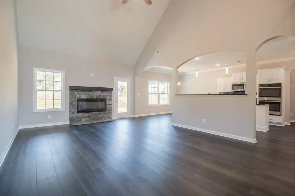 63 Wofford Estates Clarksville TN 37040