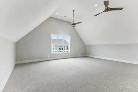 279 Hammock Drive Winchester TN 37398