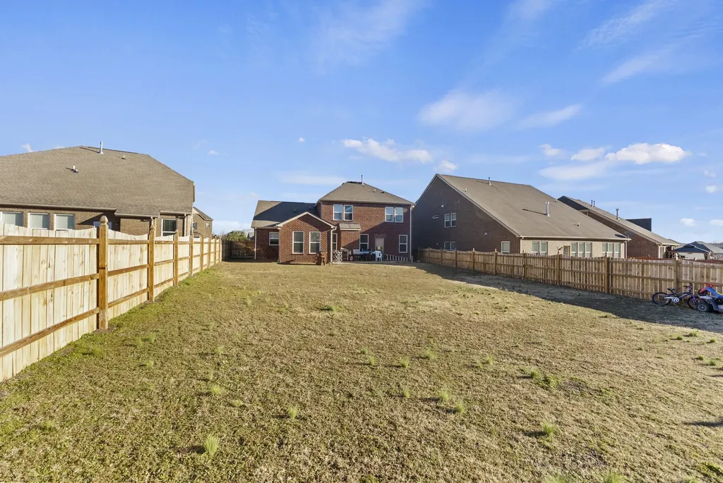 5018 Napoli Drive Mount Juliet TN 37122
