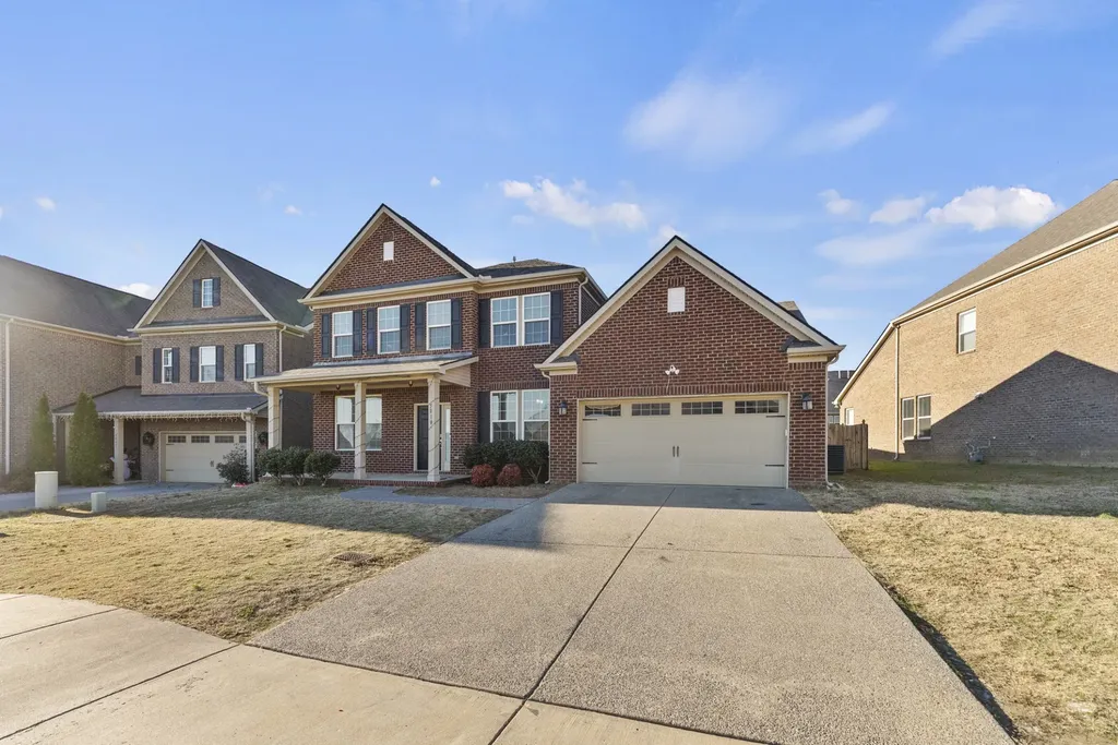 5018 Napoli Drive Mount Juliet TN 37122