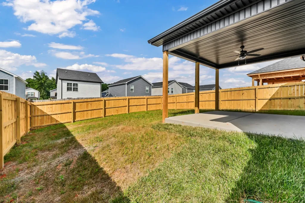 220 Quarry Overlook Way Clarksville TN 37043