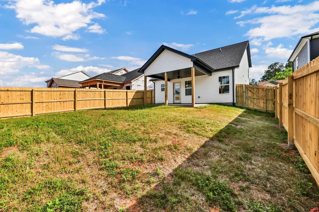 220 Quarry Overlook Way Clarksville TN 37043