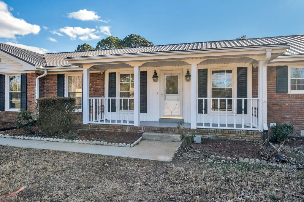 550 Drifting Cir, W Lebanon TN 37087