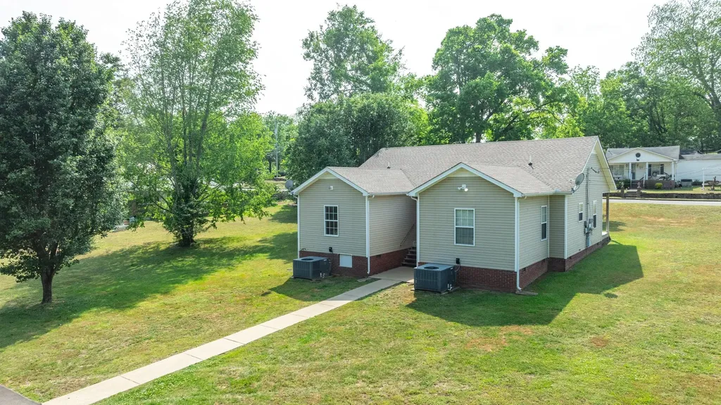 247 Locust Street Pulaski TN 38478
