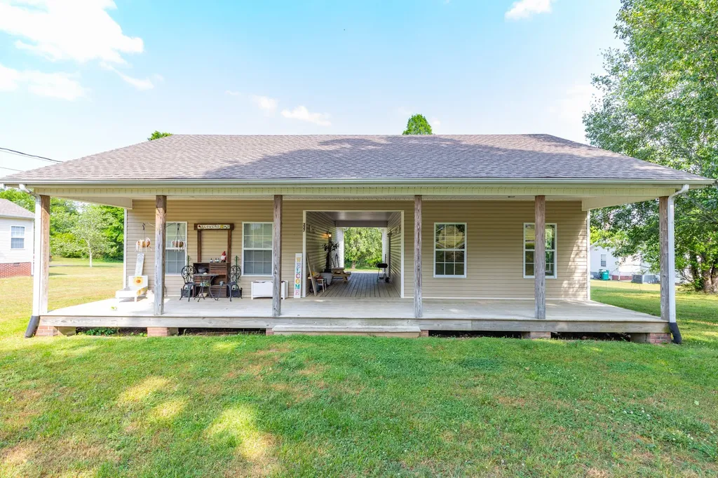 247 Locust Street Pulaski TN 38478