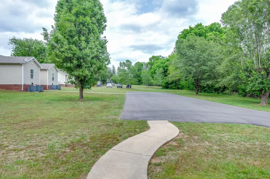 247 Locust Street Pulaski TN 38478