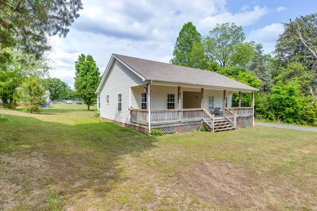 247 Locust Street Pulaski TN 38478