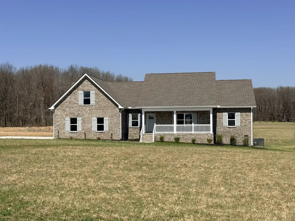 155 S Ray Road Portland TN 37148