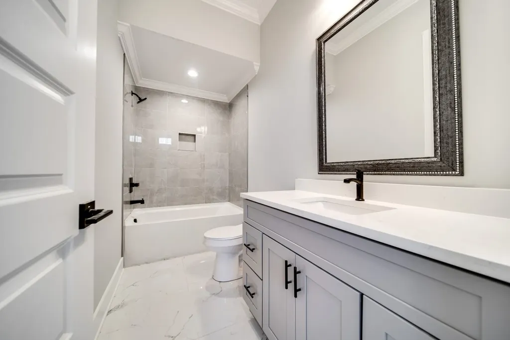 2509B Scovel Street Nashville TN 37208
