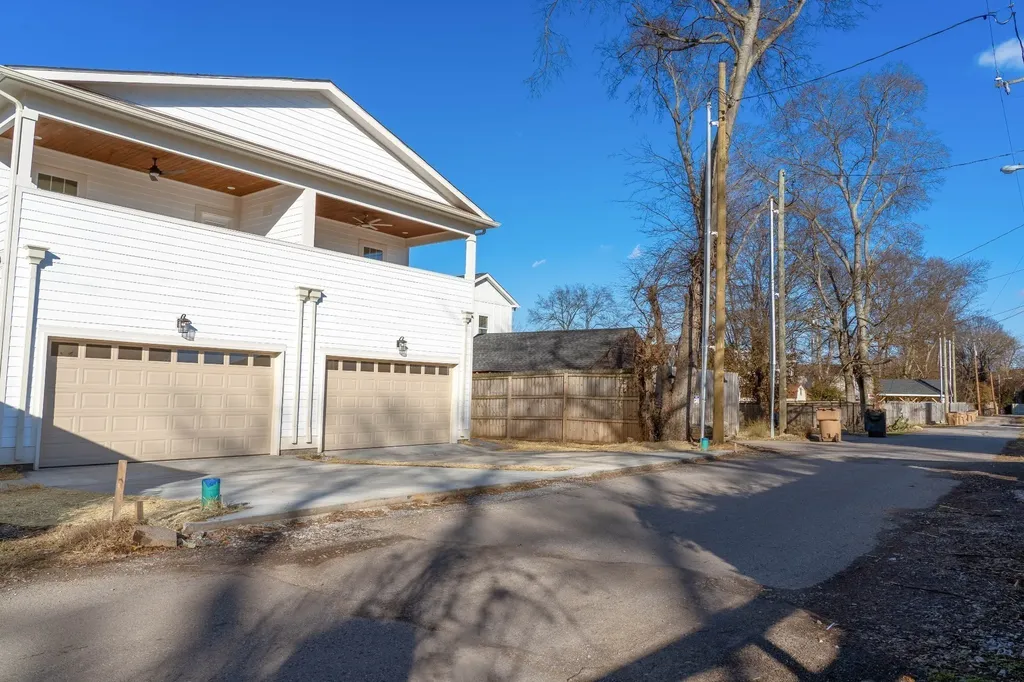 2509B Scovel Street Nashville TN 37208