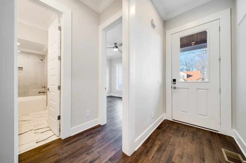 2509B Scovel Street Nashville TN 37208