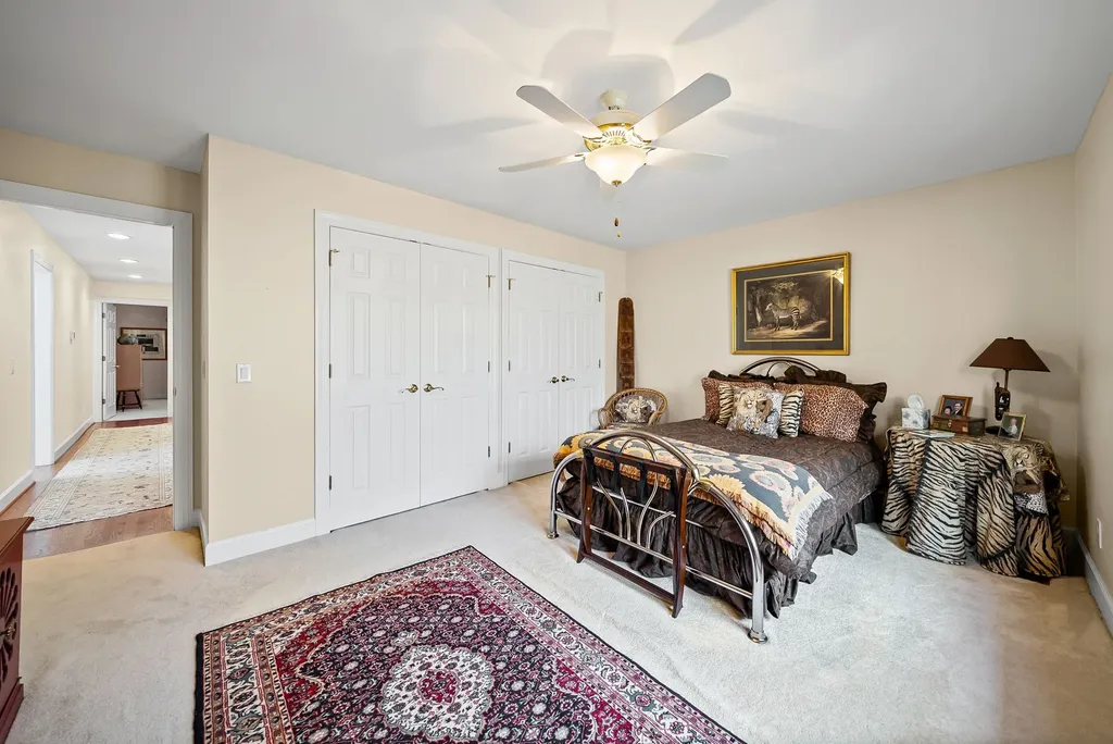 2419 Williams Hollow Road Mc Ewen TN 37101
