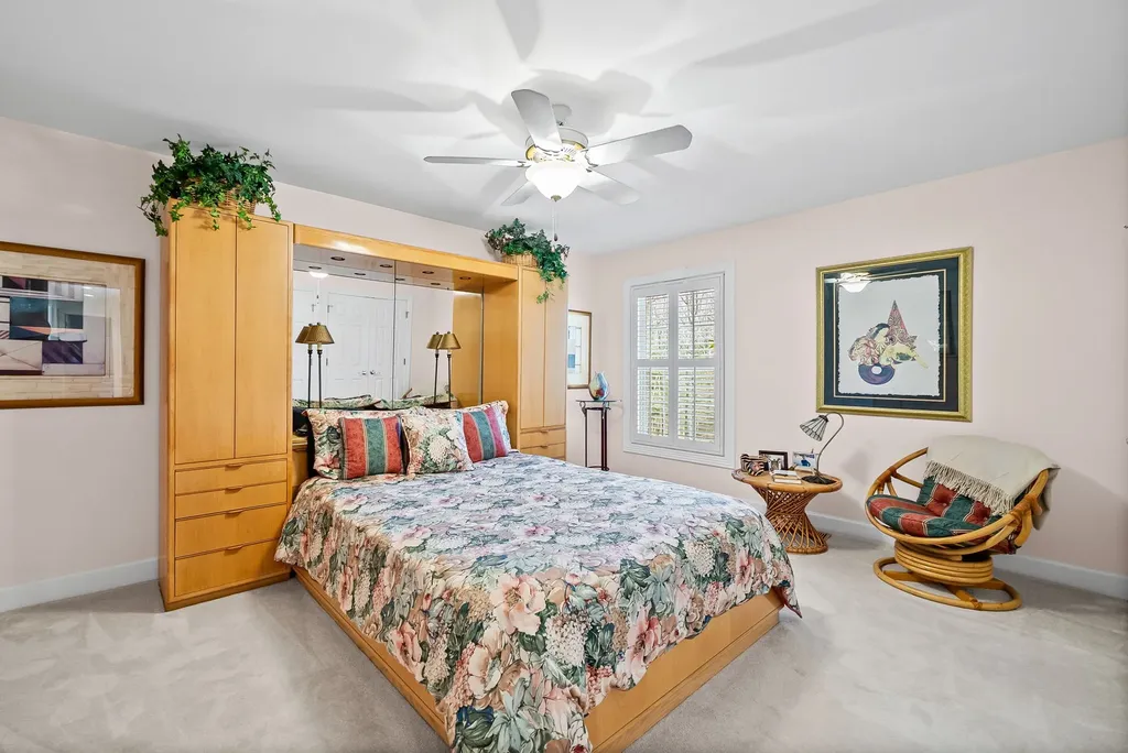 2419 Williams Hollow Road Mc Ewen TN 37101