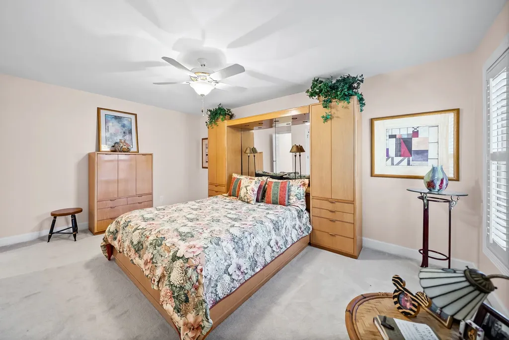 2419 Williams Hollow Road Mc Ewen TN 37101