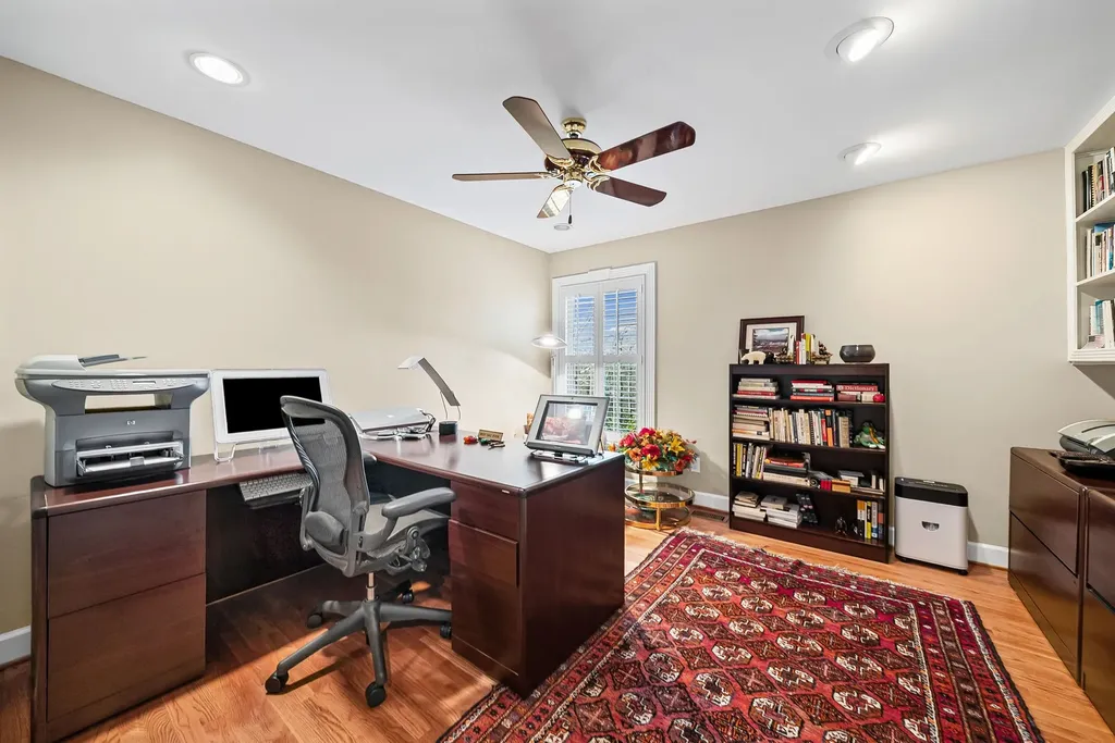 2419 Williams Hollow Road Mc Ewen TN 37101