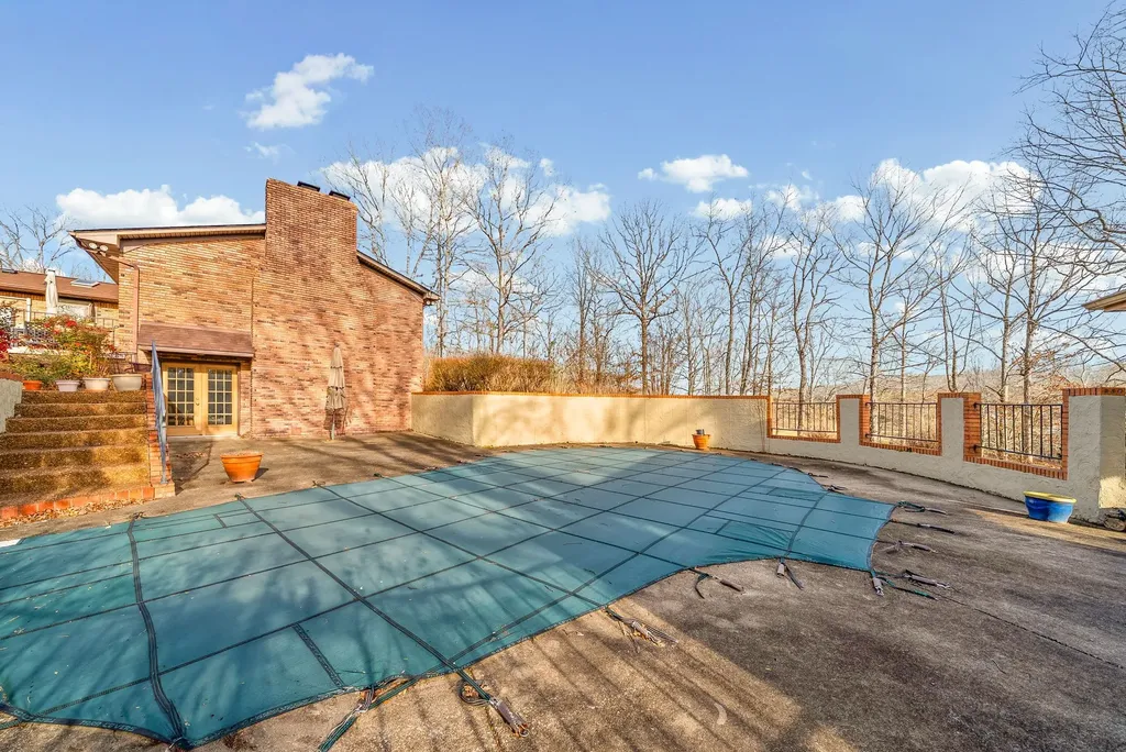 2419 Williams Hollow Road Mc Ewen TN 37101