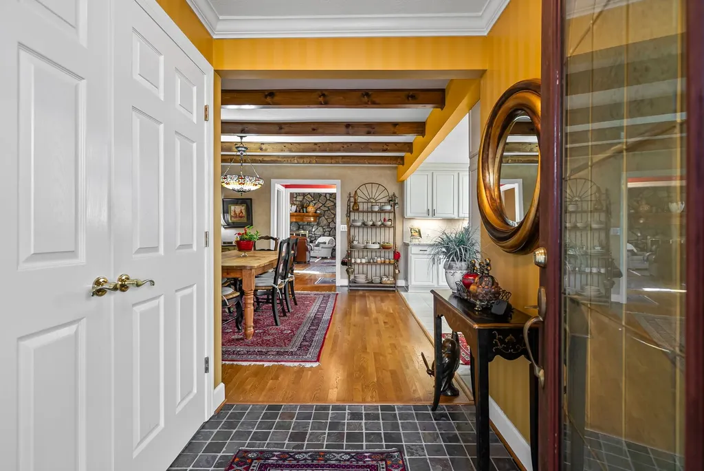 2419 Williams Hollow Road Mc Ewen TN 37101