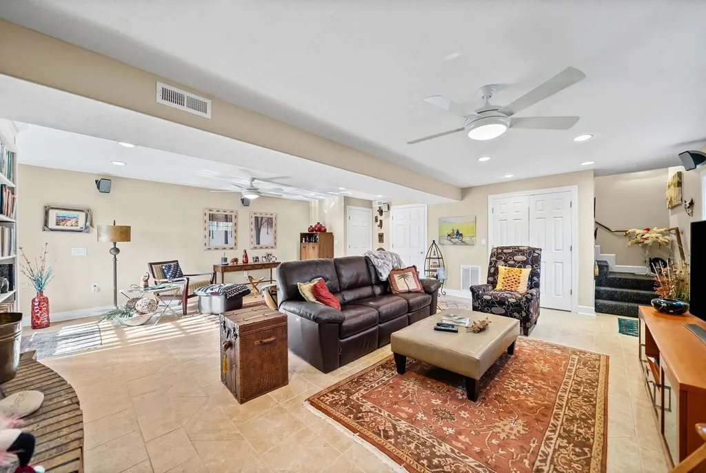 2419 Williams Hollow Road Mc Ewen TN 37101