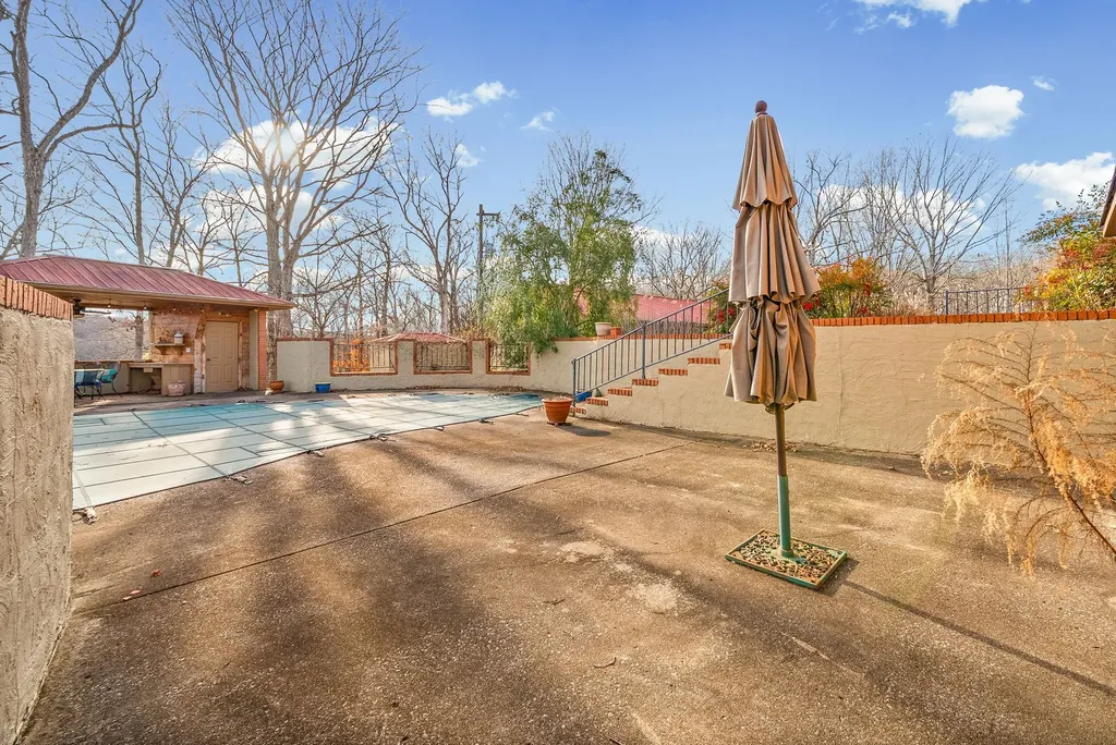 2419 Williams Hollow Road Mc Ewen TN 37101