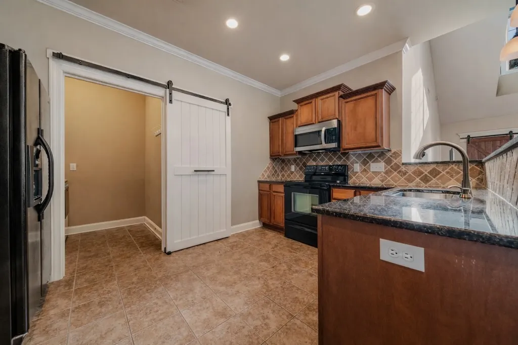 235 Whiteamore Run Murfreesboro TN 37128