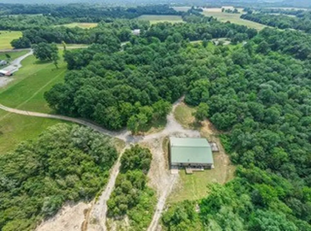 417 Haskins Chapel Road Lewisburg TN 37091