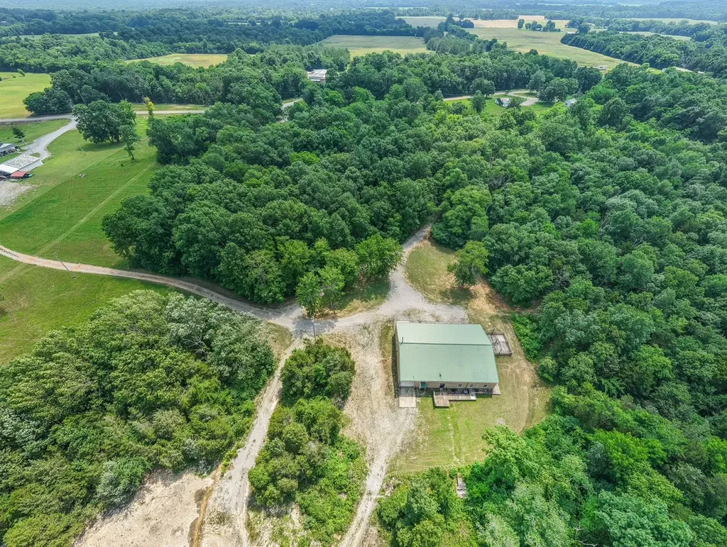 417 Haskins Chapel Road Lewisburg TN 37091