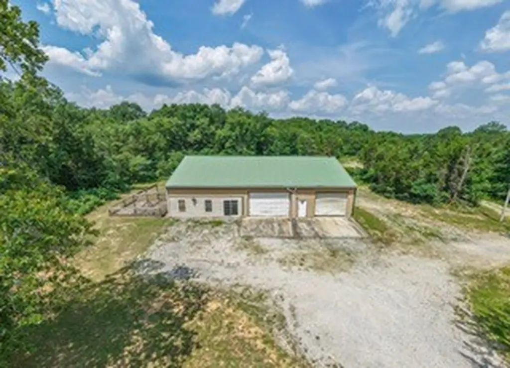 417 Haskins Chapel Road Lewisburg TN 37091