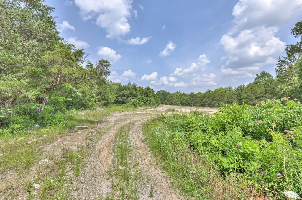 417 Haskins Chapel Road Lewisburg TN 37091
