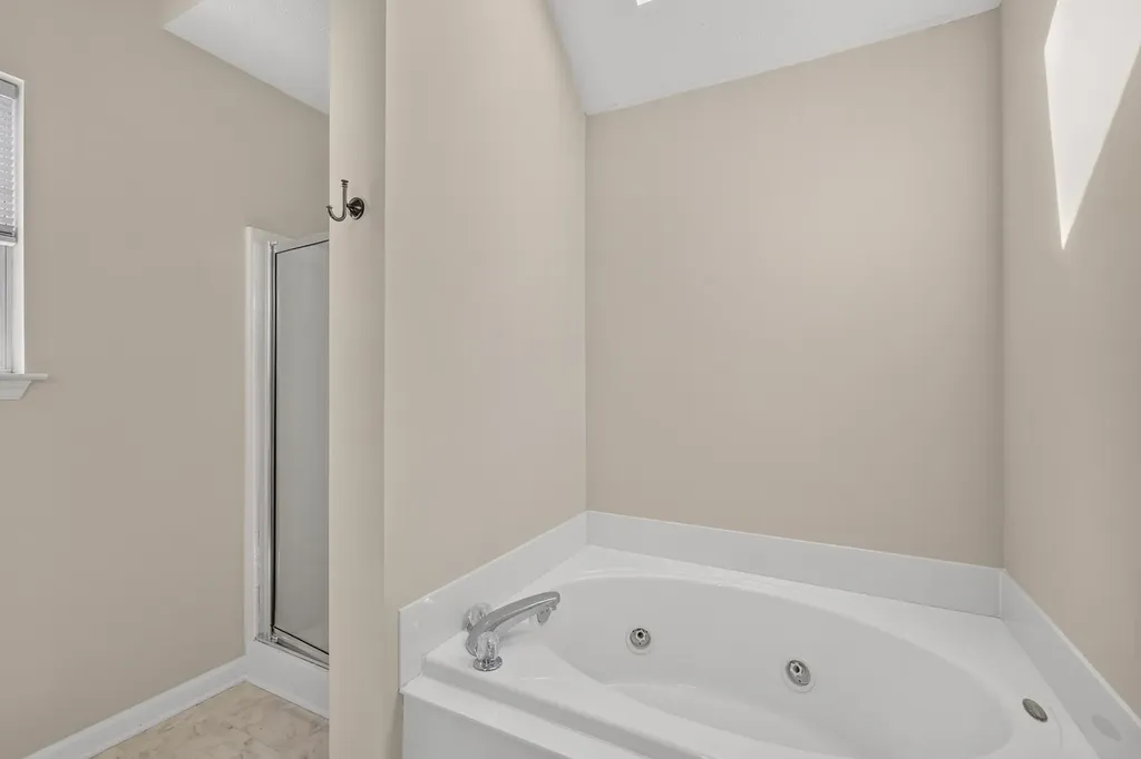 136 Holt Hills Road Nashville TN 37211