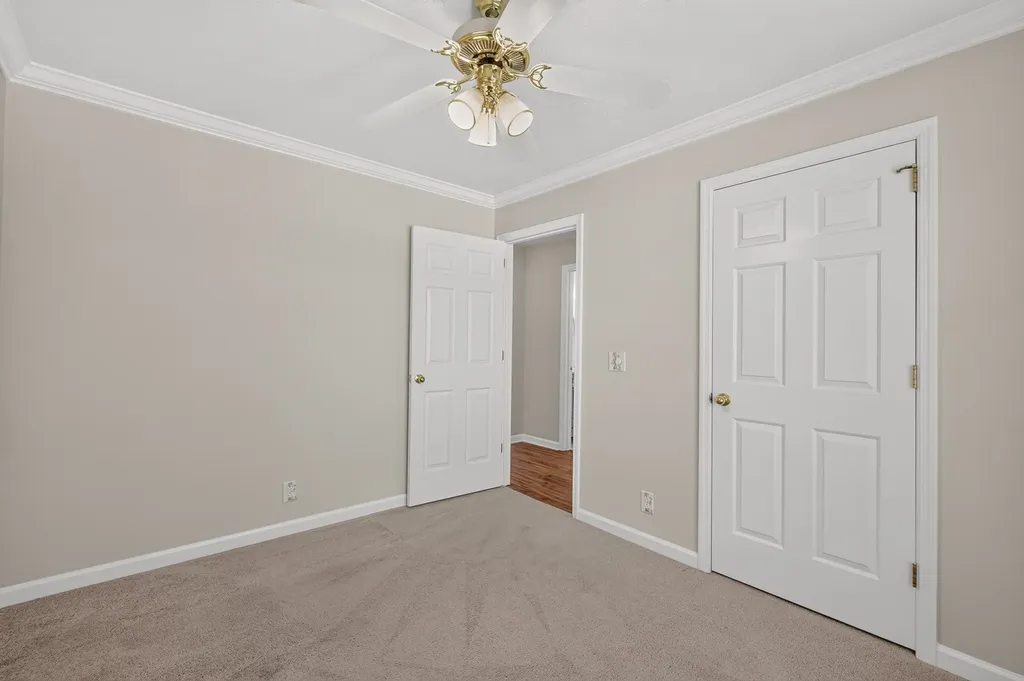 136 Holt Hills Road Nashville TN 37211