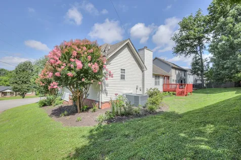 136 Holt Hills Road Nashville TN 37211