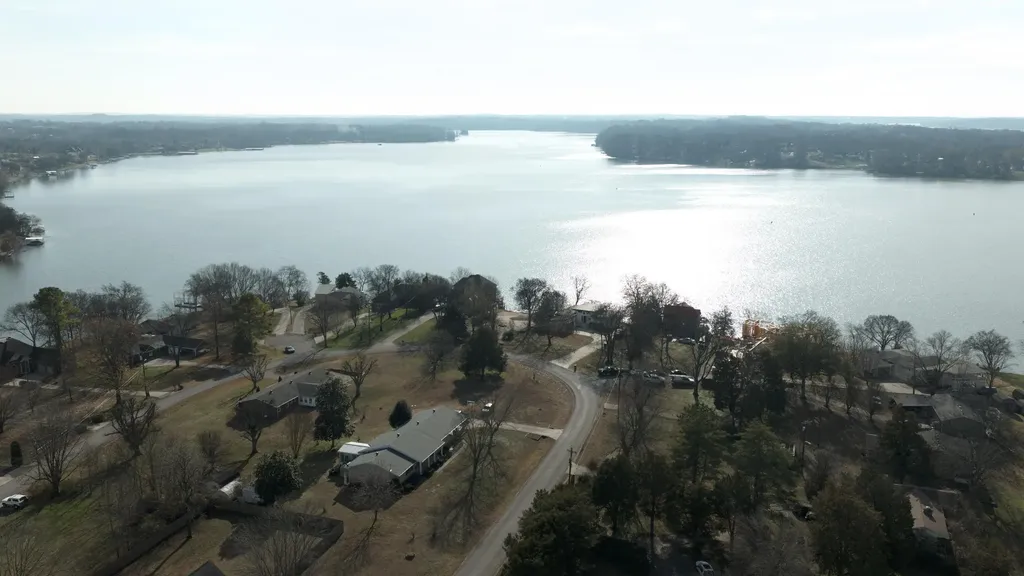 1203 Shoreside Drive Hendersonville TN 37075