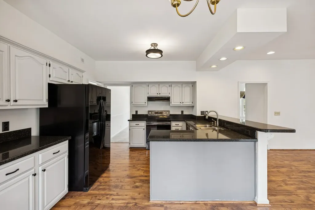 8408 Indian Hills Drive Nashville TN 37221